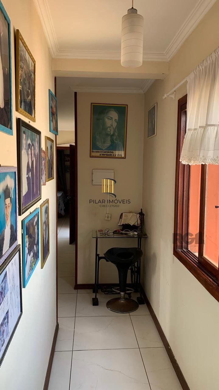 Apartamento semi mobiliado, 2 dormitórios, 1 suíte, 1 vaga, Bairro Vila Marcia
