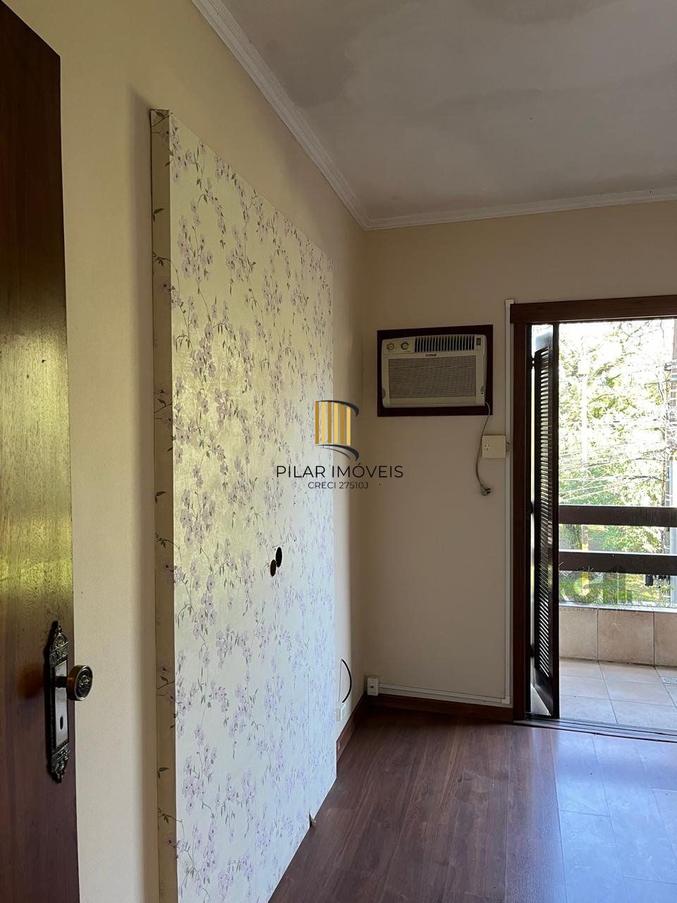 Apartamento 3 dormitórios, 1 suíte, 2 vagas, Bairro Eunice Nova