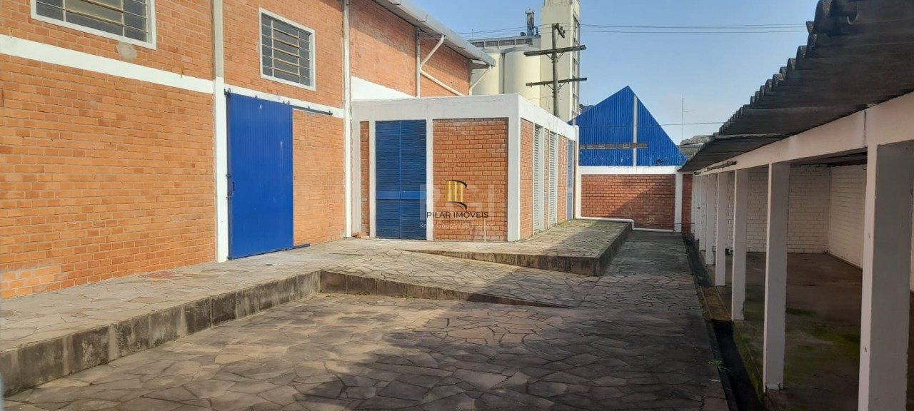 Pavilhão para Venda - 1296.8m², 0 dormitórios, Três Portos