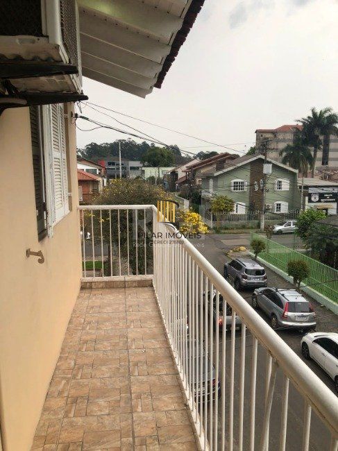 Prédio 300m² Bairro Vila Regina