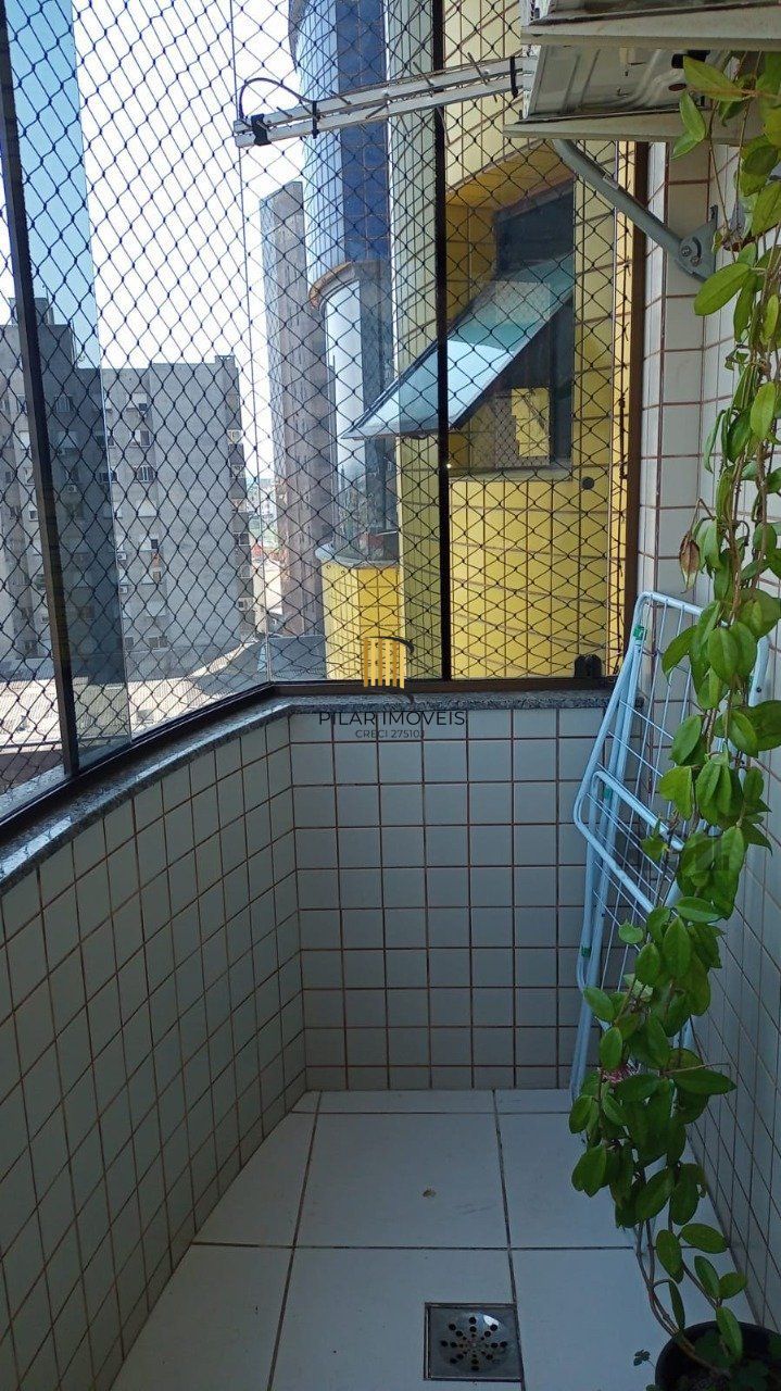 Apartamento semi mobiliado 2 dormitórios, 1 vaga, Bairro Eunice Nova