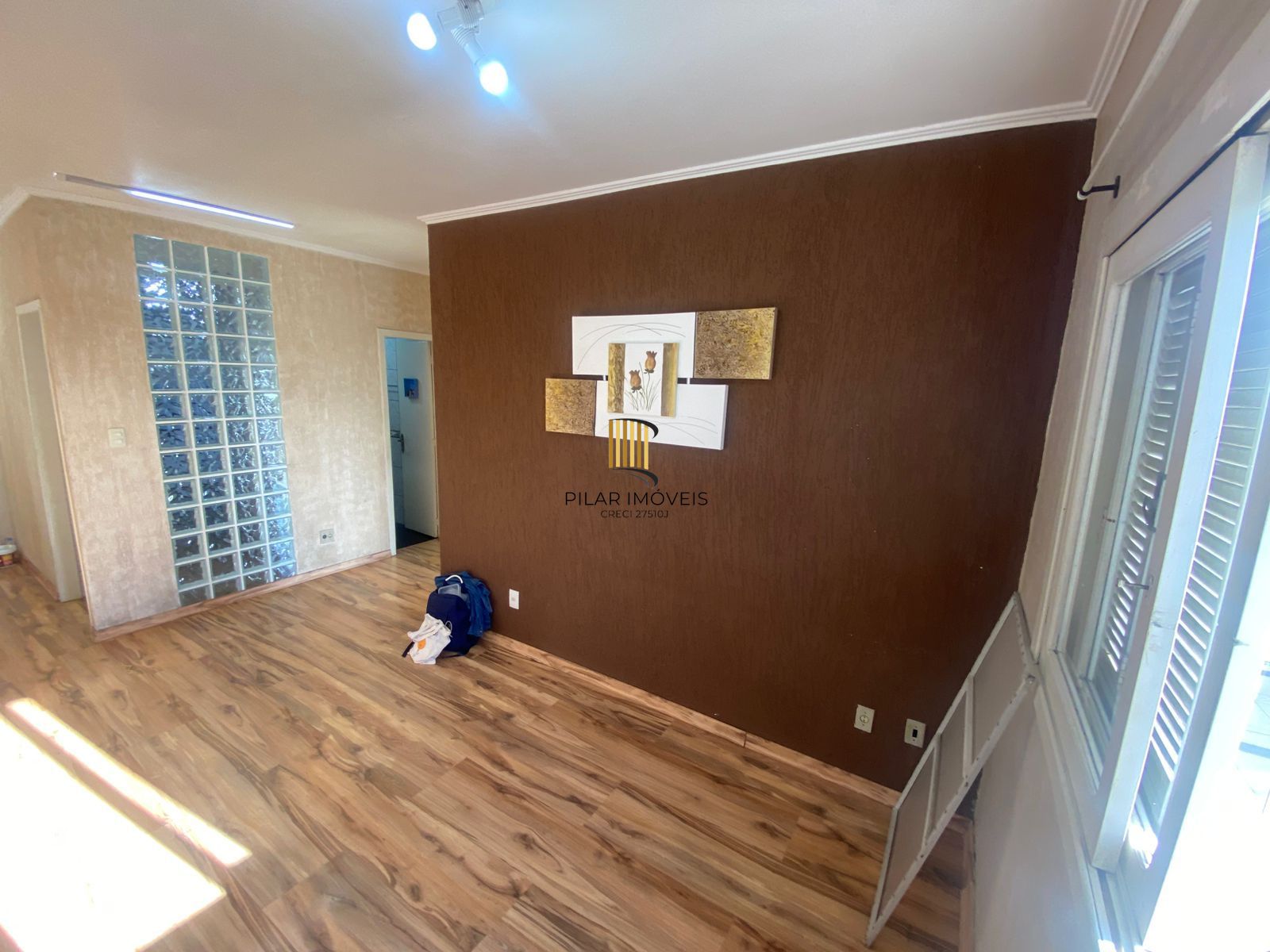 Apartamento 2 dormitórios, 1 vaga, Bairro Vila Imbuí
