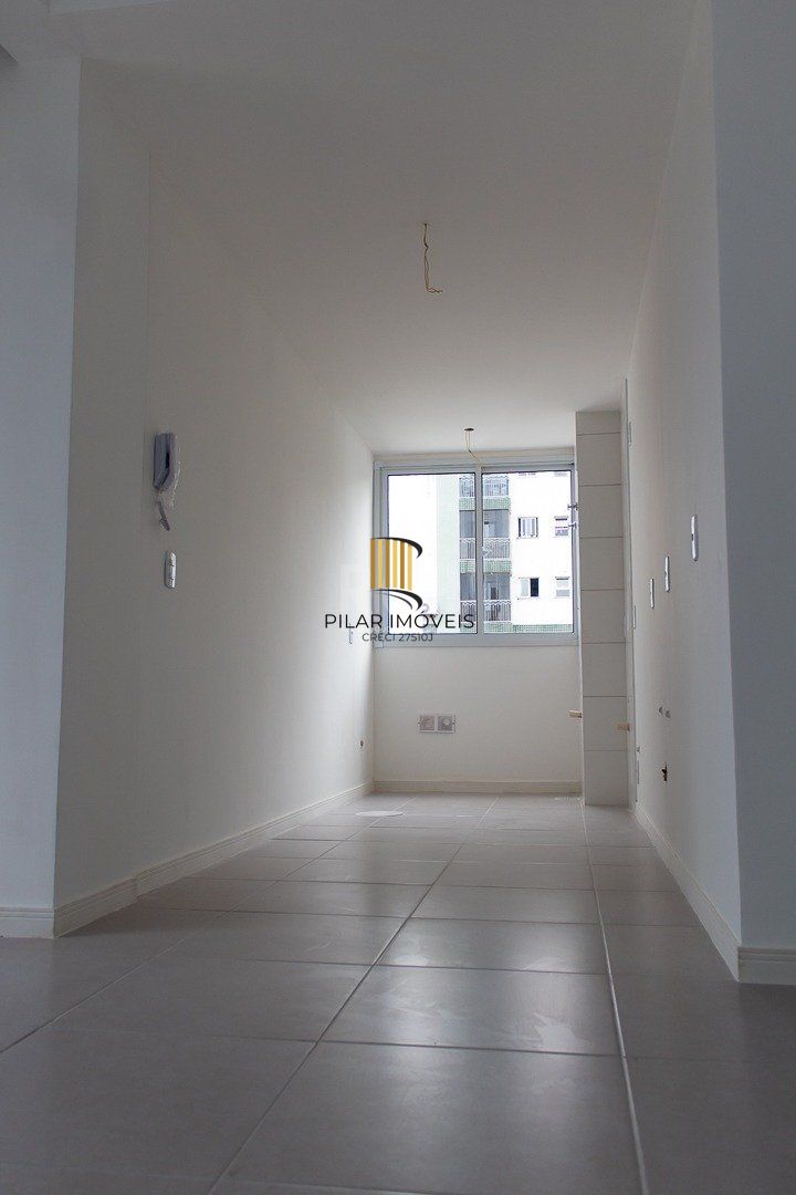 Apartamento 2 dormitórios no bairro Vila Monte Carlo