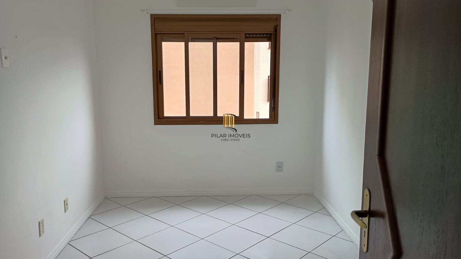 Apartamento 2 dormitórios, 1 vaga, Bairro Eunice Nova