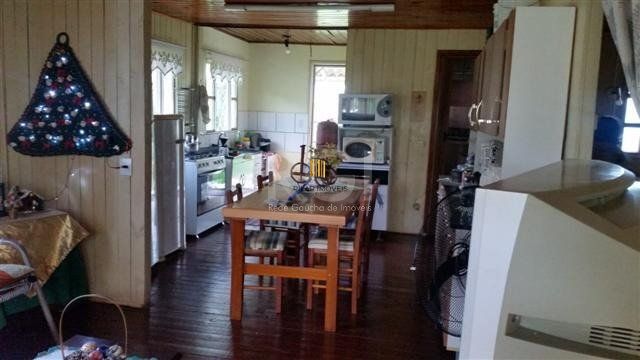 Casa para Venda - 300m², 2 dormitórios, sendo 1 suites, 1 vaga - Lami