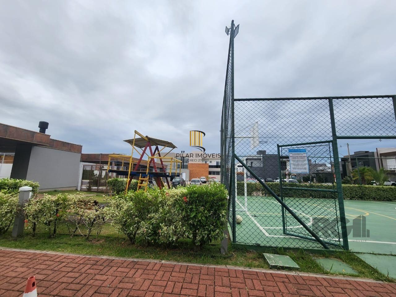 Casa em condomínio, 3 dorms, 1 suíte, 2 vagas bairro vale Ville