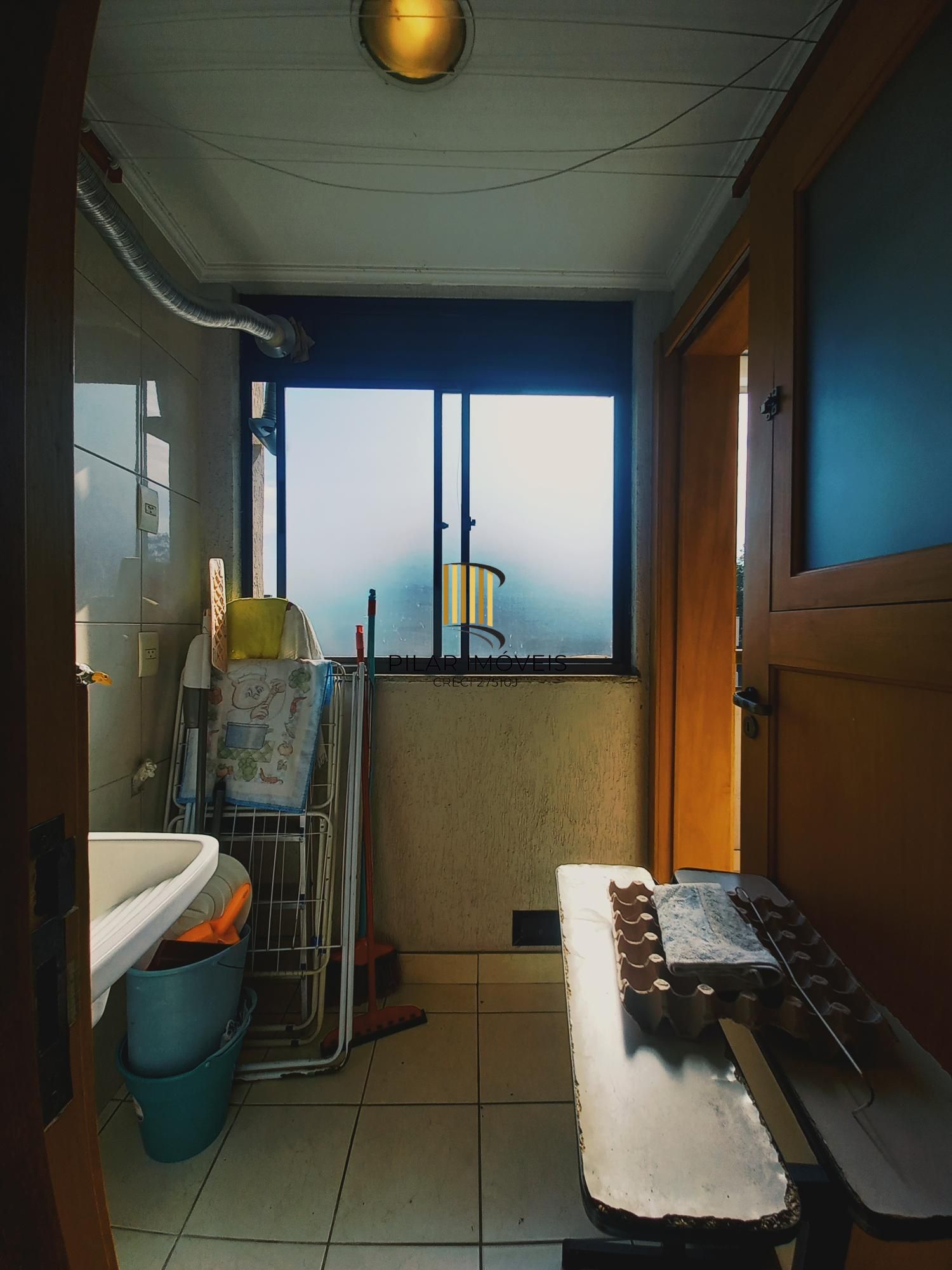 APARTAMENTO BAIRRO SANTANA COM 2 QUARTOS 2 GARAGENS