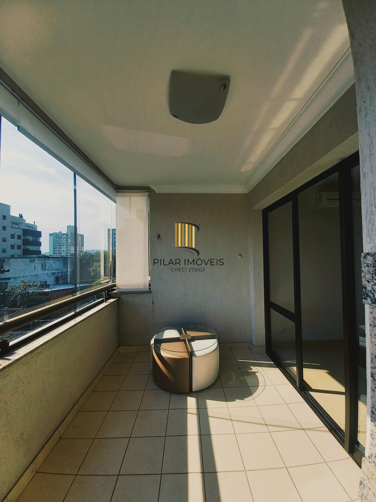 APARTAMENTO BAIRRO SANTANA COM 2 QUARTOS 2 GARAGENS