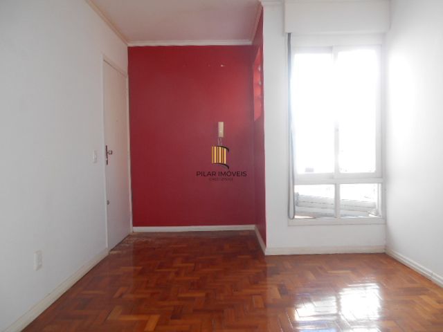 APARTAMENTO 01 DORMITÓRIO NA RUA CEL. JAIME DA COSTA PEREIRA