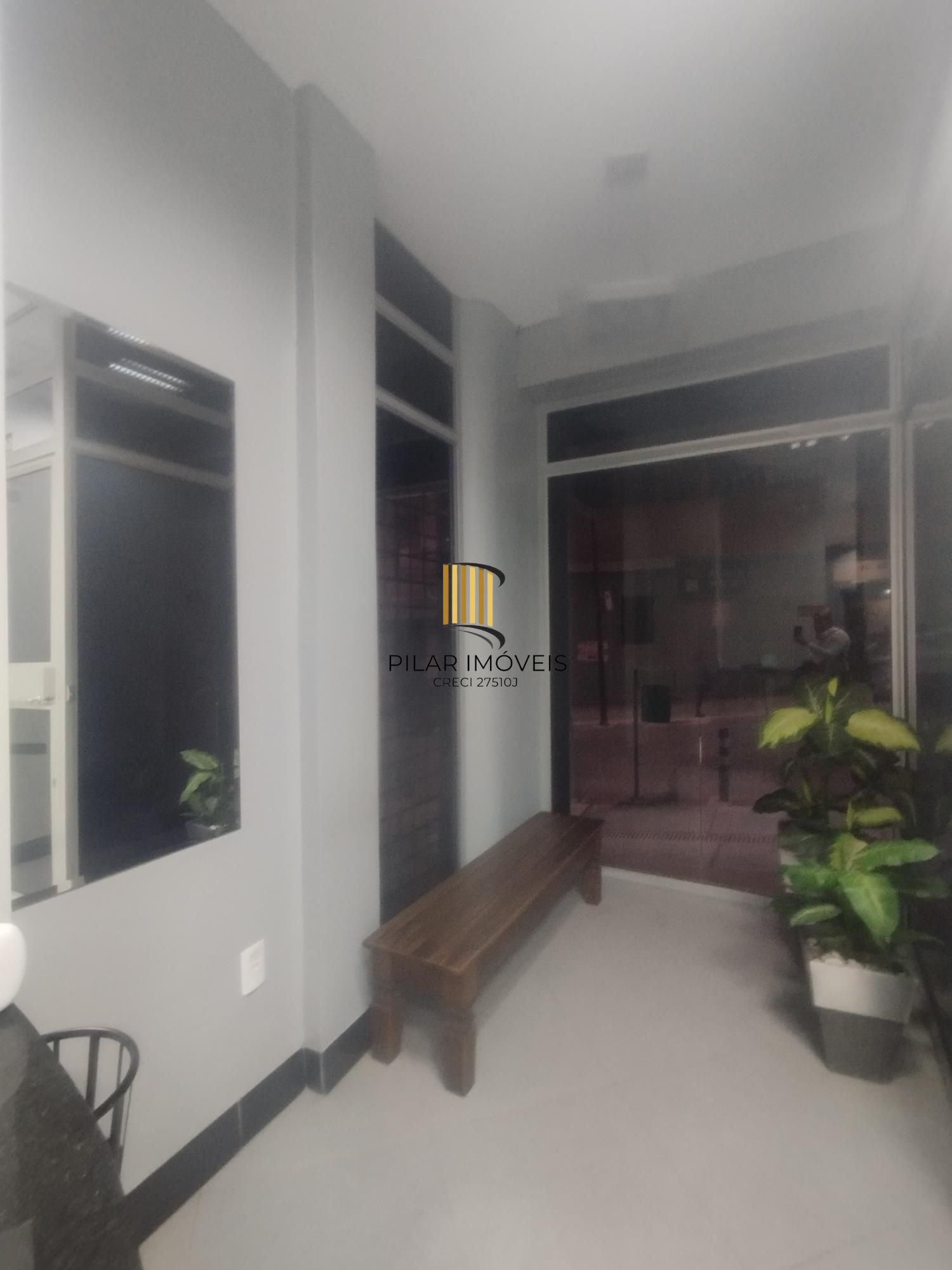 Sala Comercial 1 dormitório no bairro Centro Histórico
