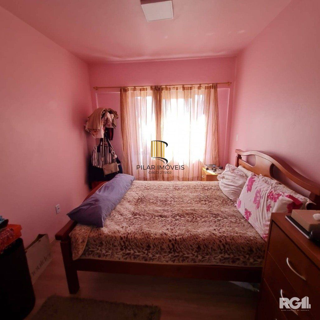 Casa 4 dormitórios no bairro Vila João Pessoa