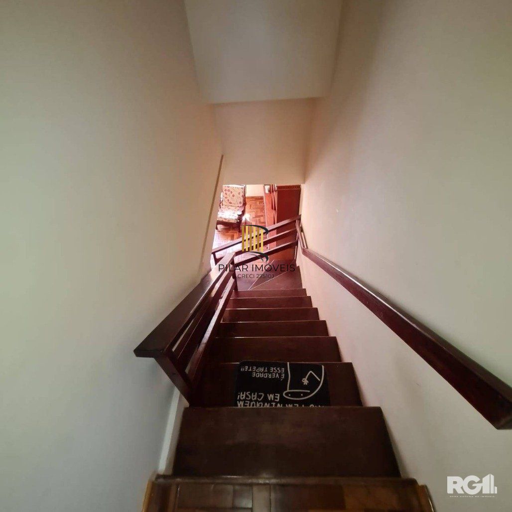 Casa 4 dormitórios no bairro Vila João Pessoa