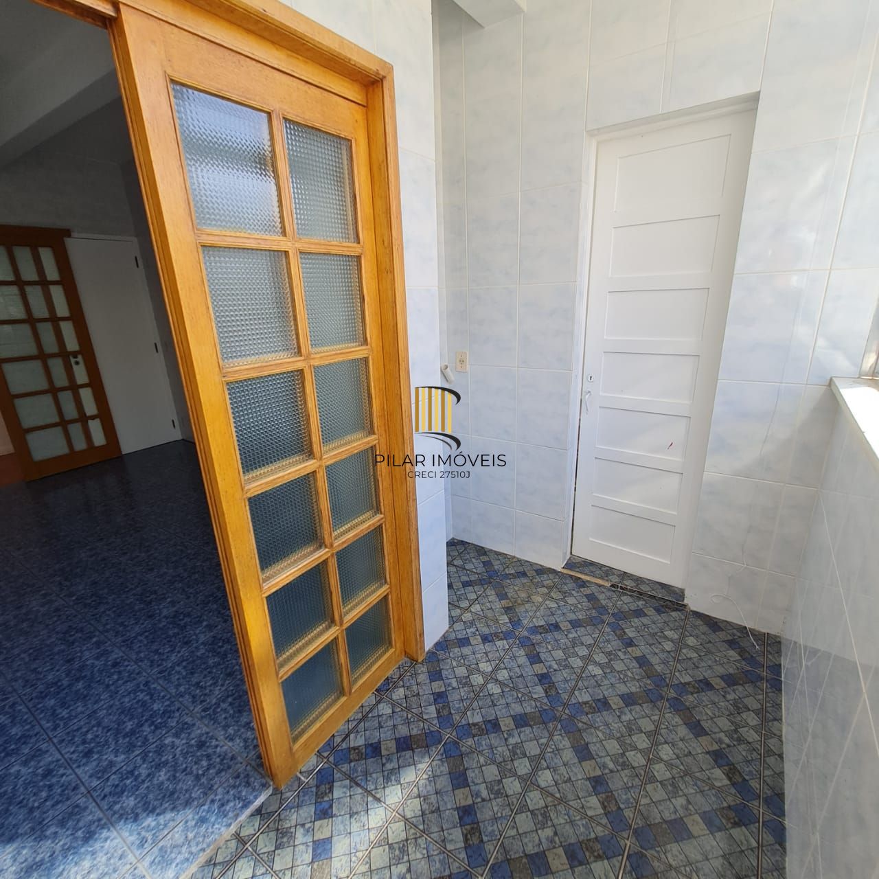 APARTAMENTO 03 DORMITÓRIOS DE FRENTE BAIRRO PETROPOLIS