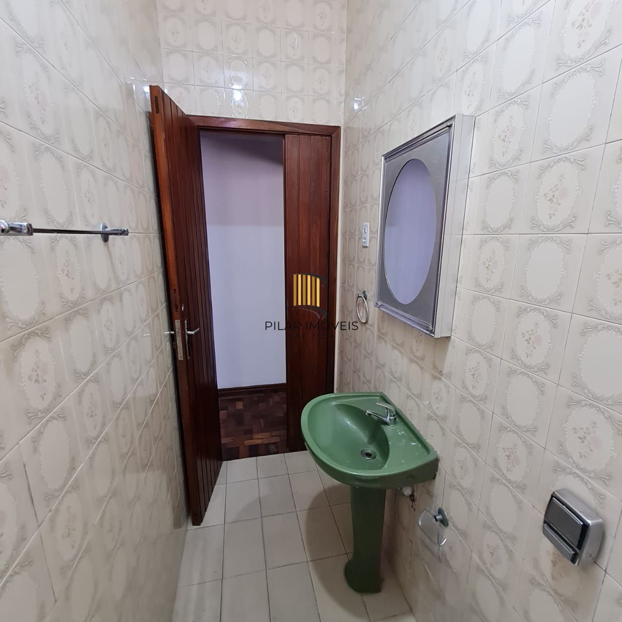 CASA PRÓXIMO PUC/RS E TERCEIRA PERIMETRAL