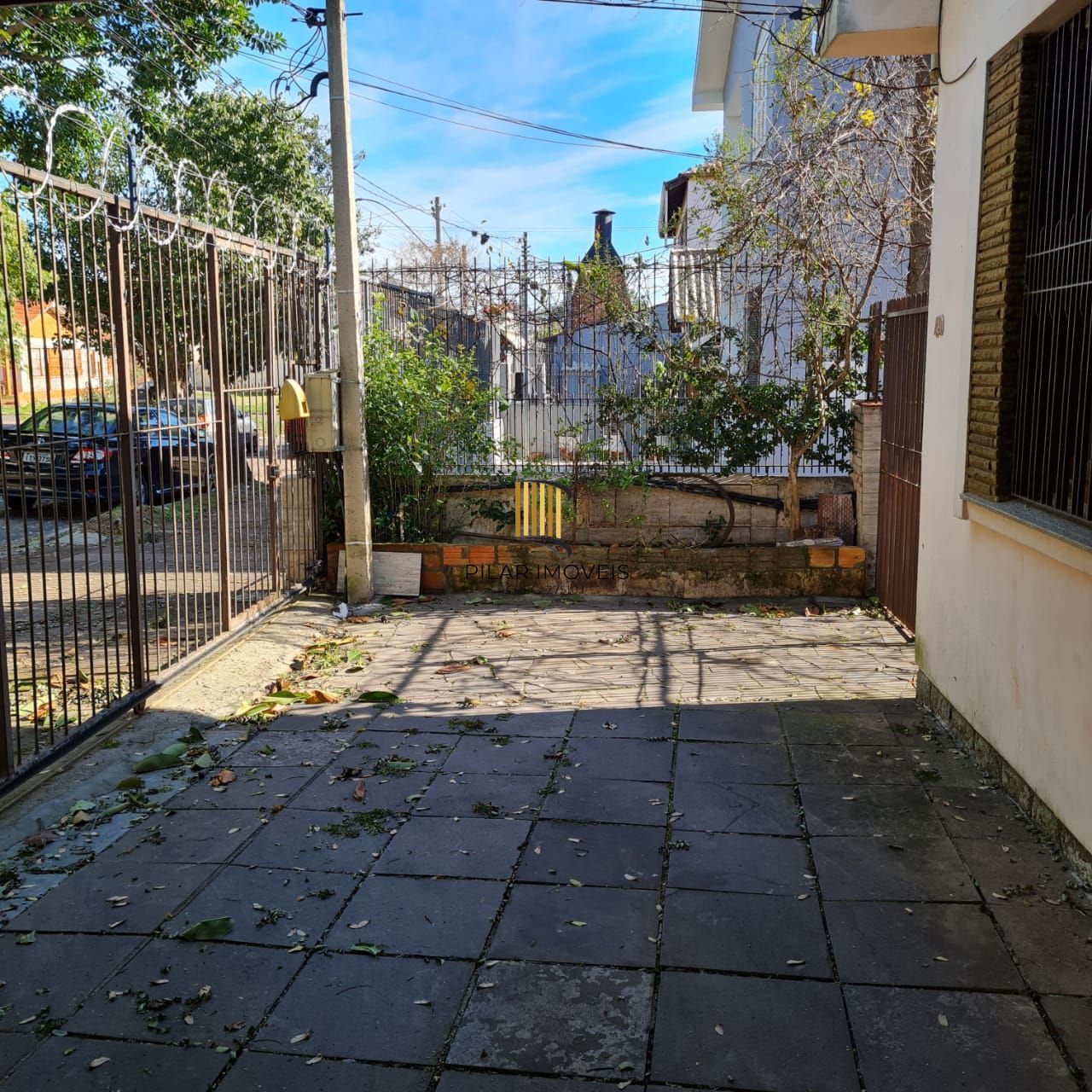 CASA PRÓXIMO PUC/RS E TERCEIRA PERIMETRAL