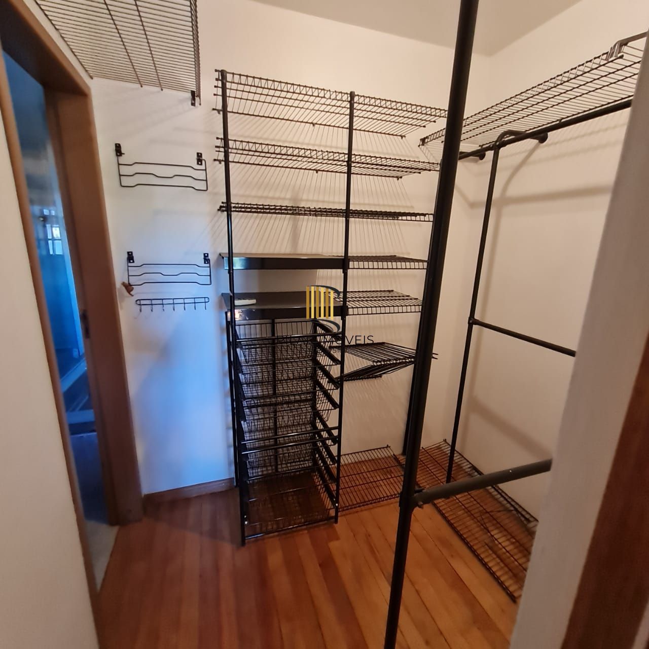 Casa 4 dormitórios no bairro Medianeira