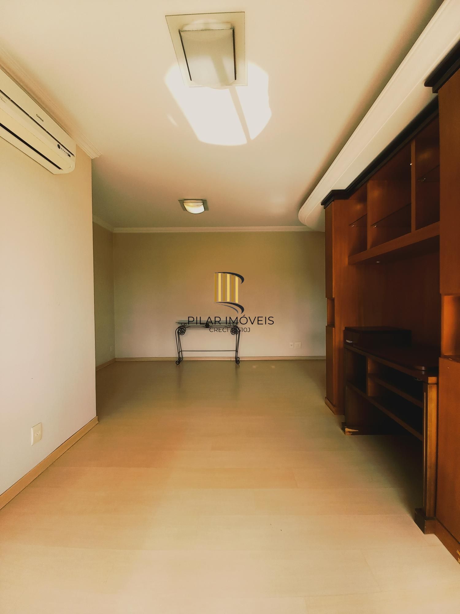 APARTAMENTO BAIRRO SANTANA COM 2 QUARTOS 2 GARAGENS