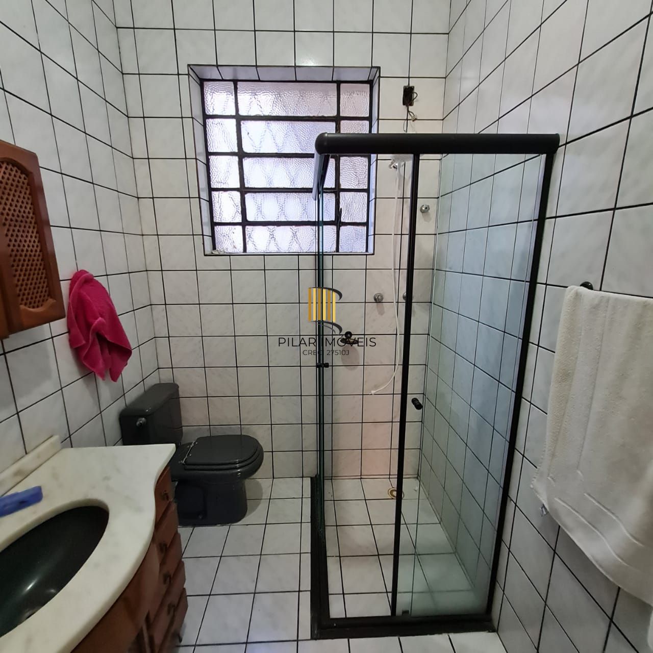 Casa 4 dormitórios no bairro Medianeira