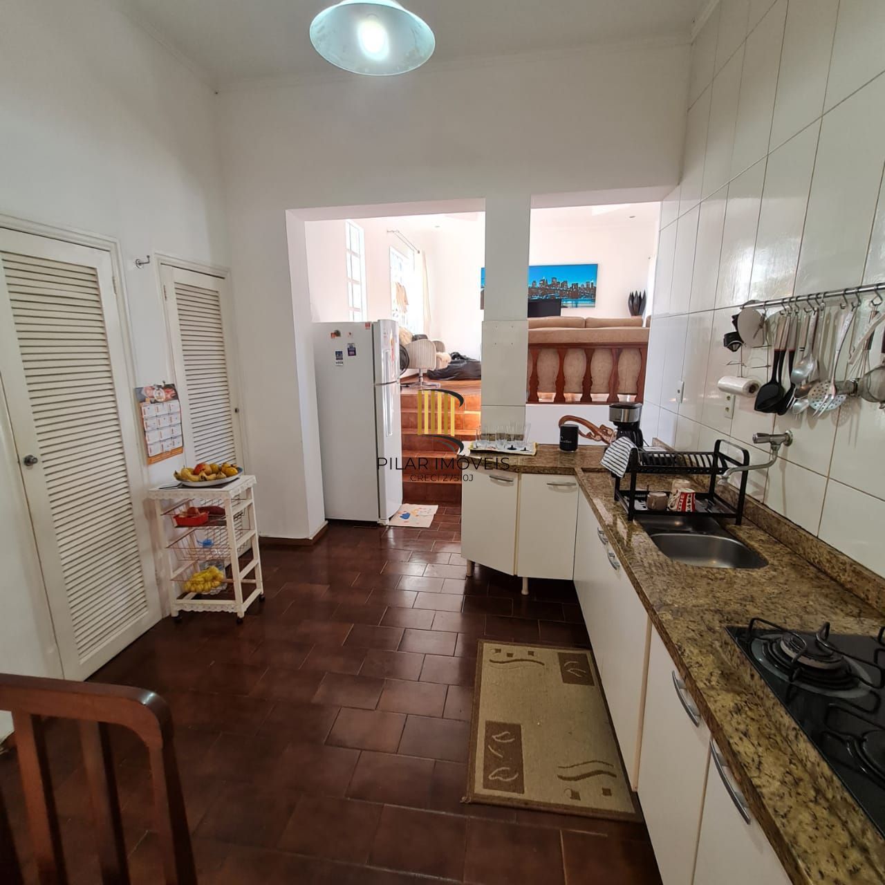 RESIDÊNCIA - RUA PAISSANDU - BAIRRO PARTENON