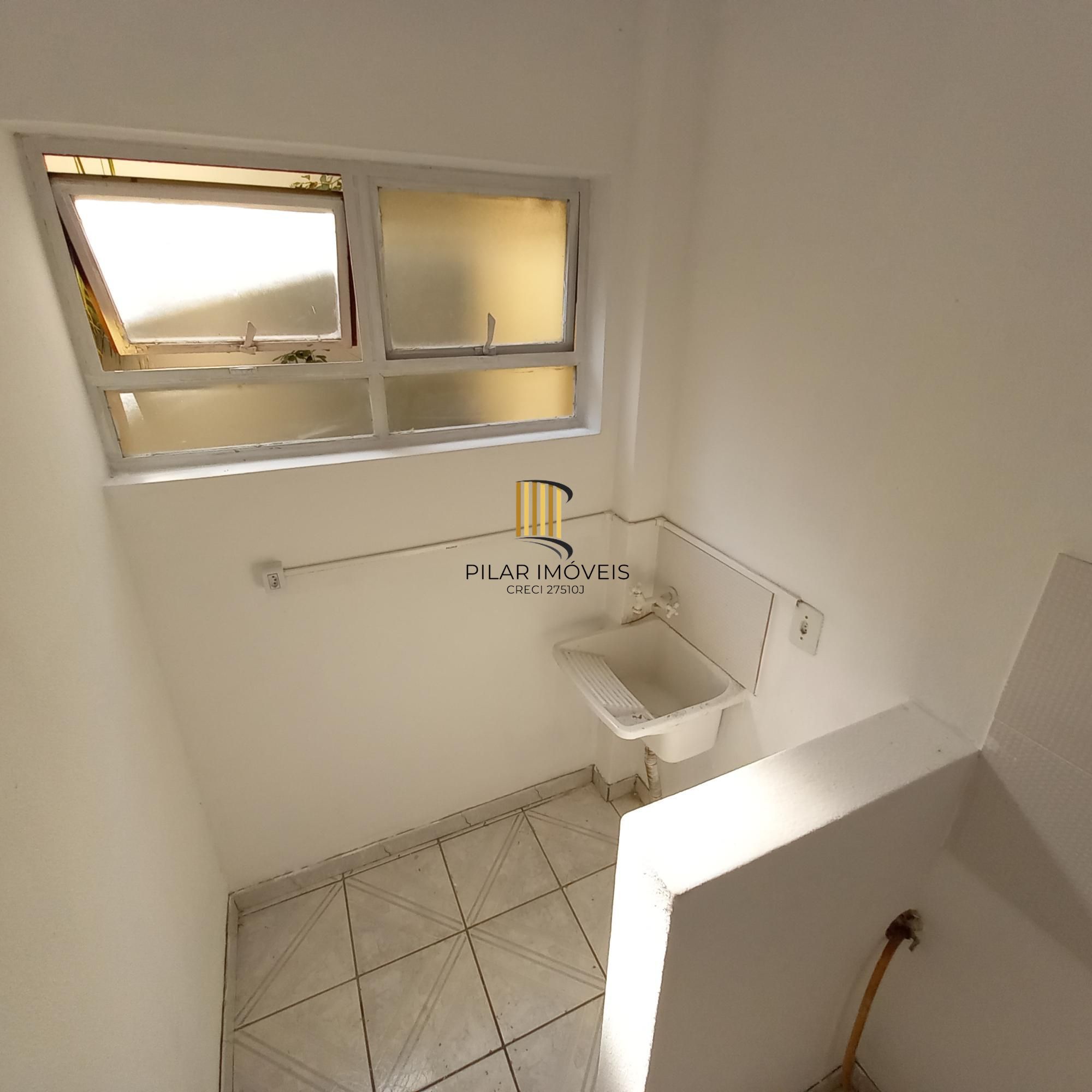 APARTAMENTO 01 DORMITORIO - PROX. SHOPPING BOURBOM AV. IPIRANGA