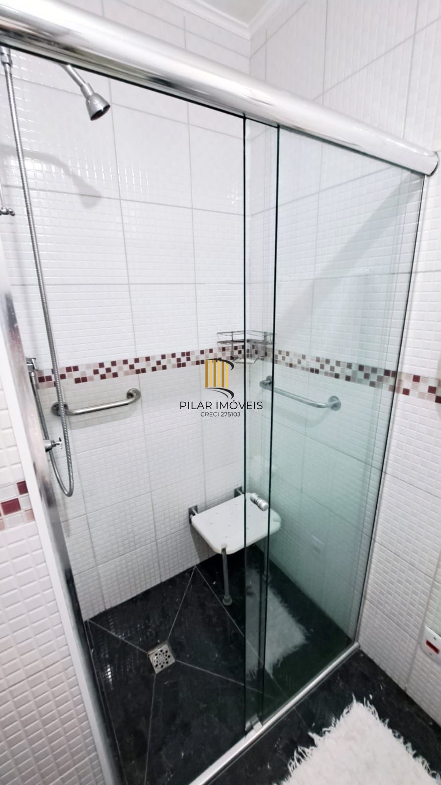 APTO 2 DORMITÓRIOS PROX. CLUBE GERALDO SANTANA