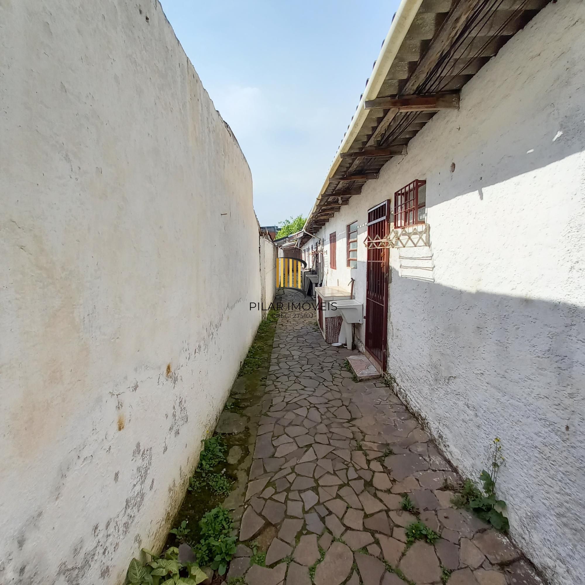 IMÓVEL PARA INVESTIDOR 5 CASAS LOCADAS