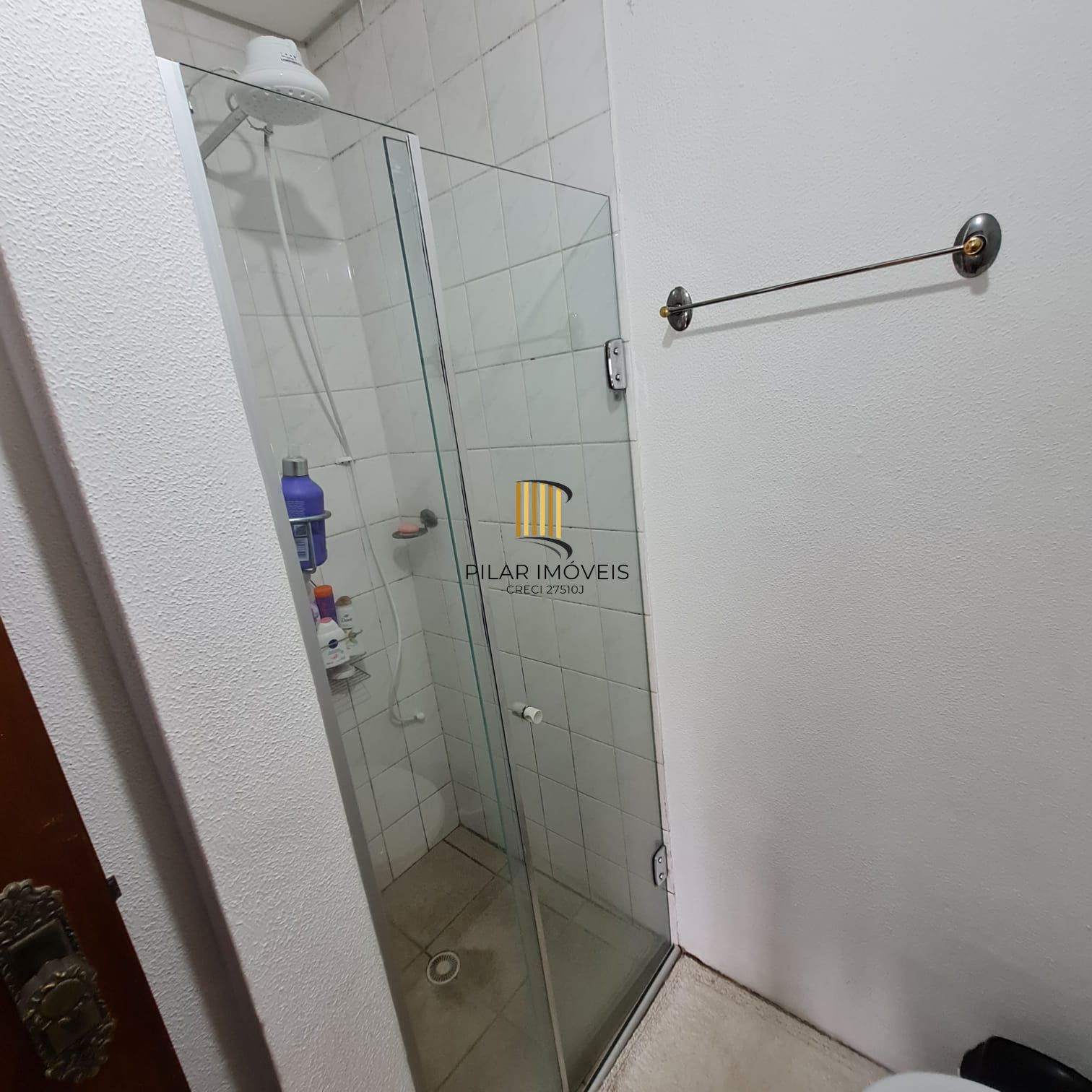 APARTAMENTO 01 DORMITÓRIO COM GARAGEM