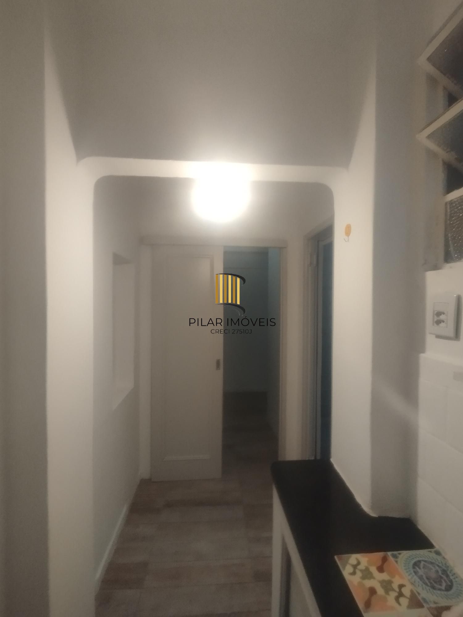 Sala Comercial 1 dormitório no bairro Centro Histórico