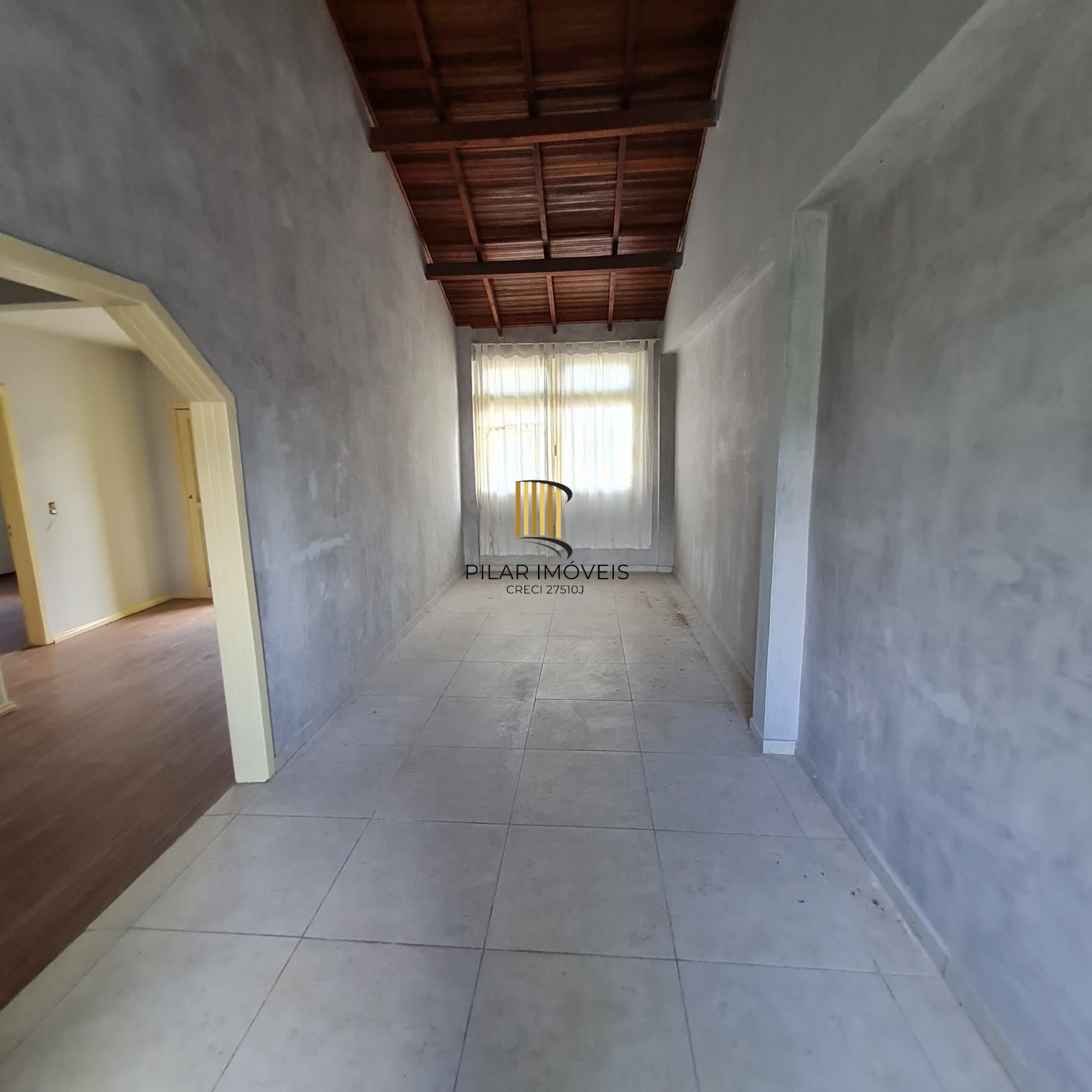 CASA 04 DORMITÓRIOS