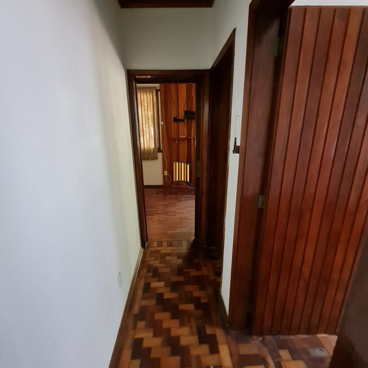 CASA PRÓXIMO PUC/RS E TERCEIRA PERIMETRAL