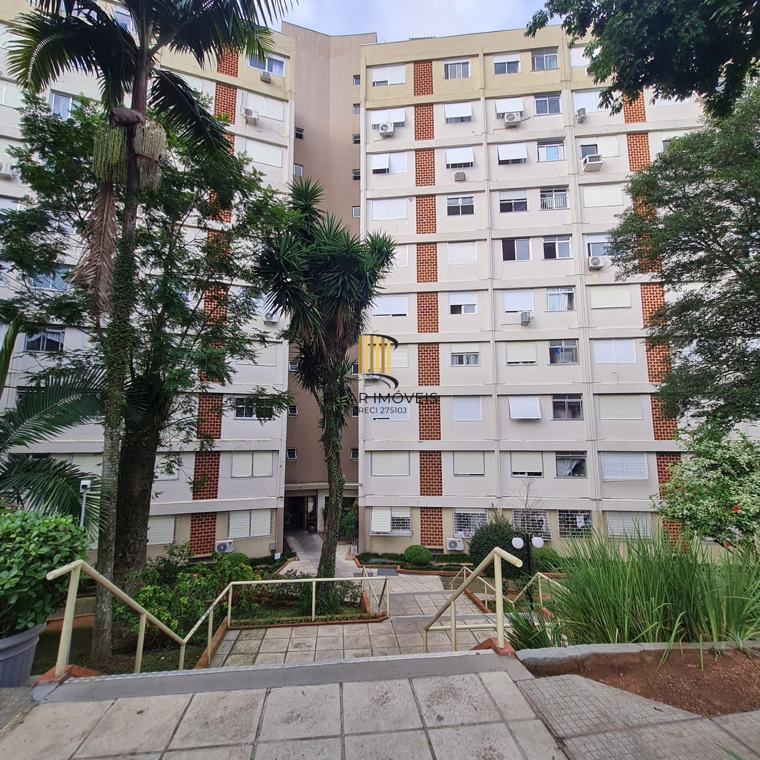 APTO DESOCUPADO IMEDIAÇÕES IGREJA SANTO ANTONIO - Pilar Imóveis