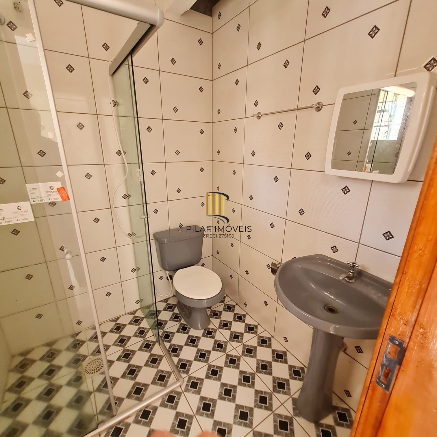 CASA EM CONDOMINIO