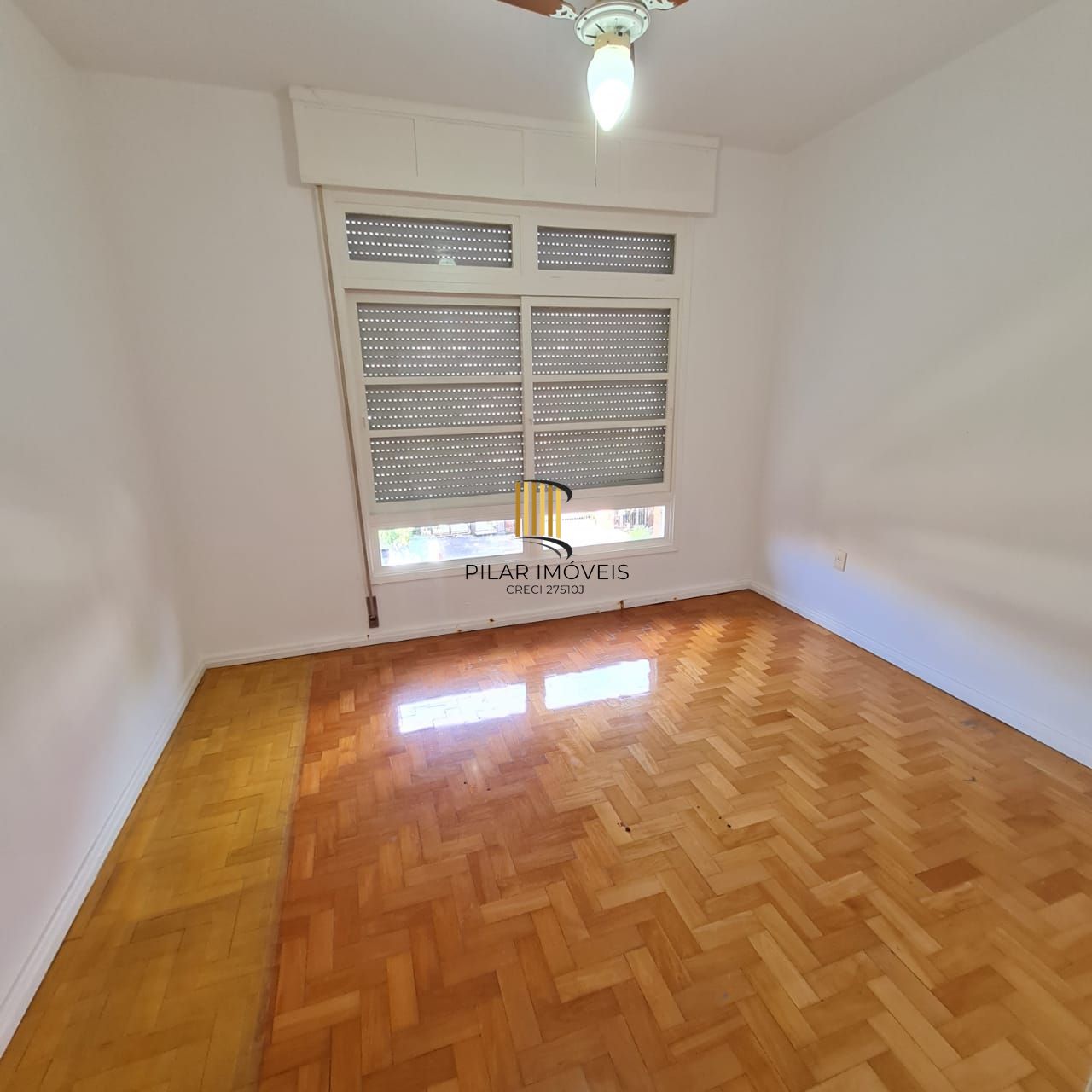 APARTAMENTO 03 DORMITÓRIOS DE FRENTE BAIRRO PETROPOLIS