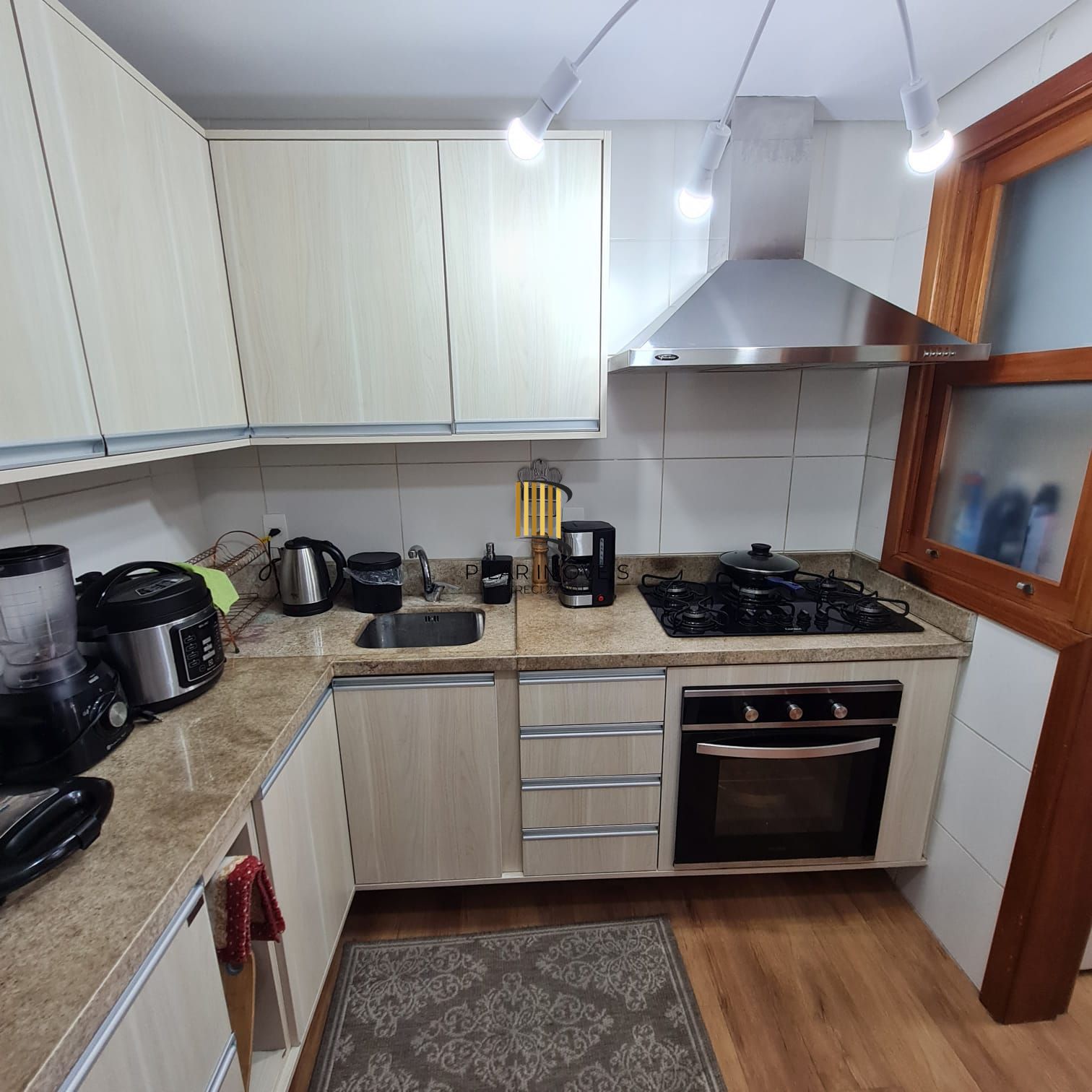 Apartamento 3 dormitórios no bairro Chácara das Pedras