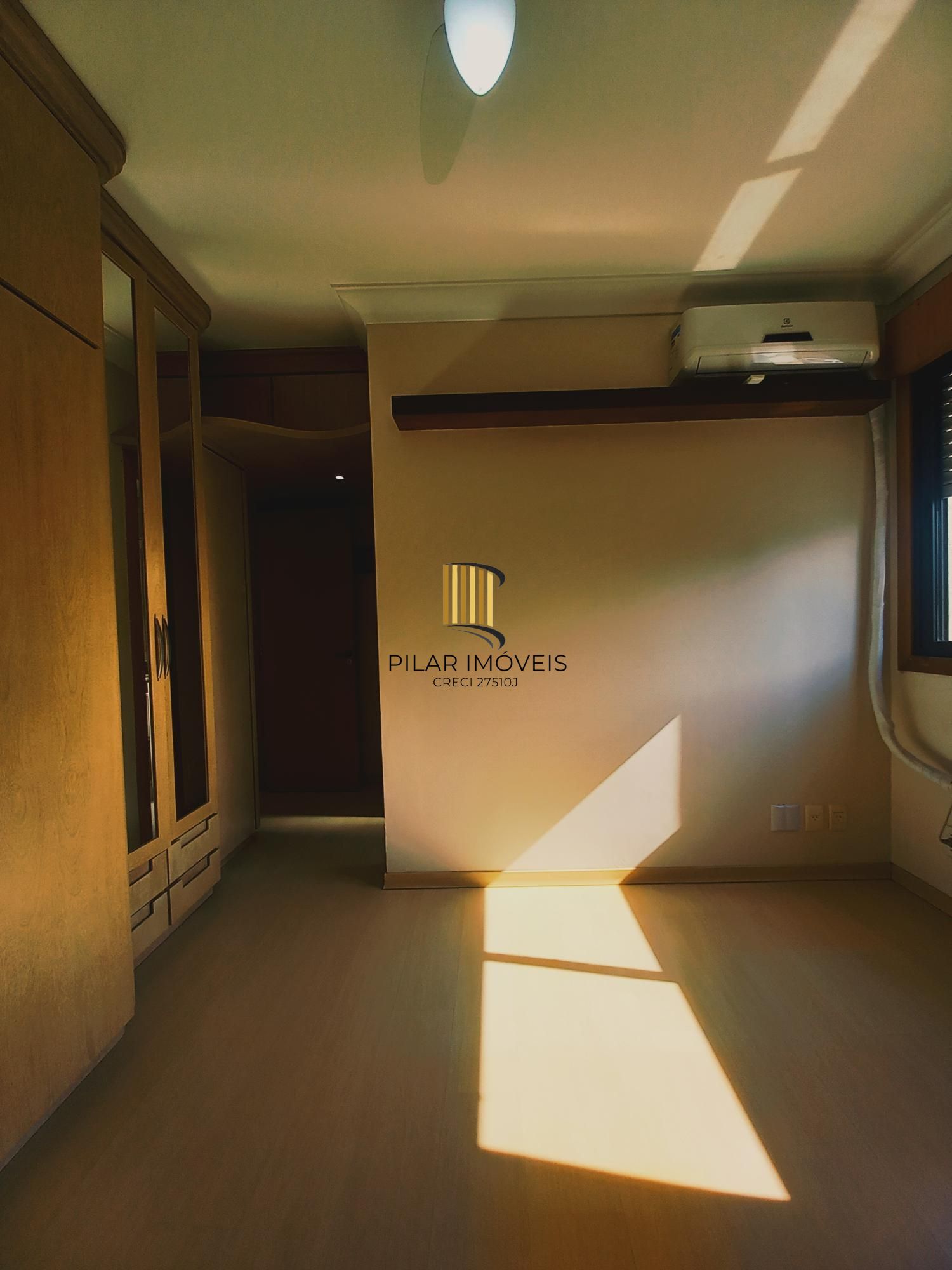 APARTAMENTO BAIRRO SANTANA COM 2 QUARTOS 2 GARAGENS