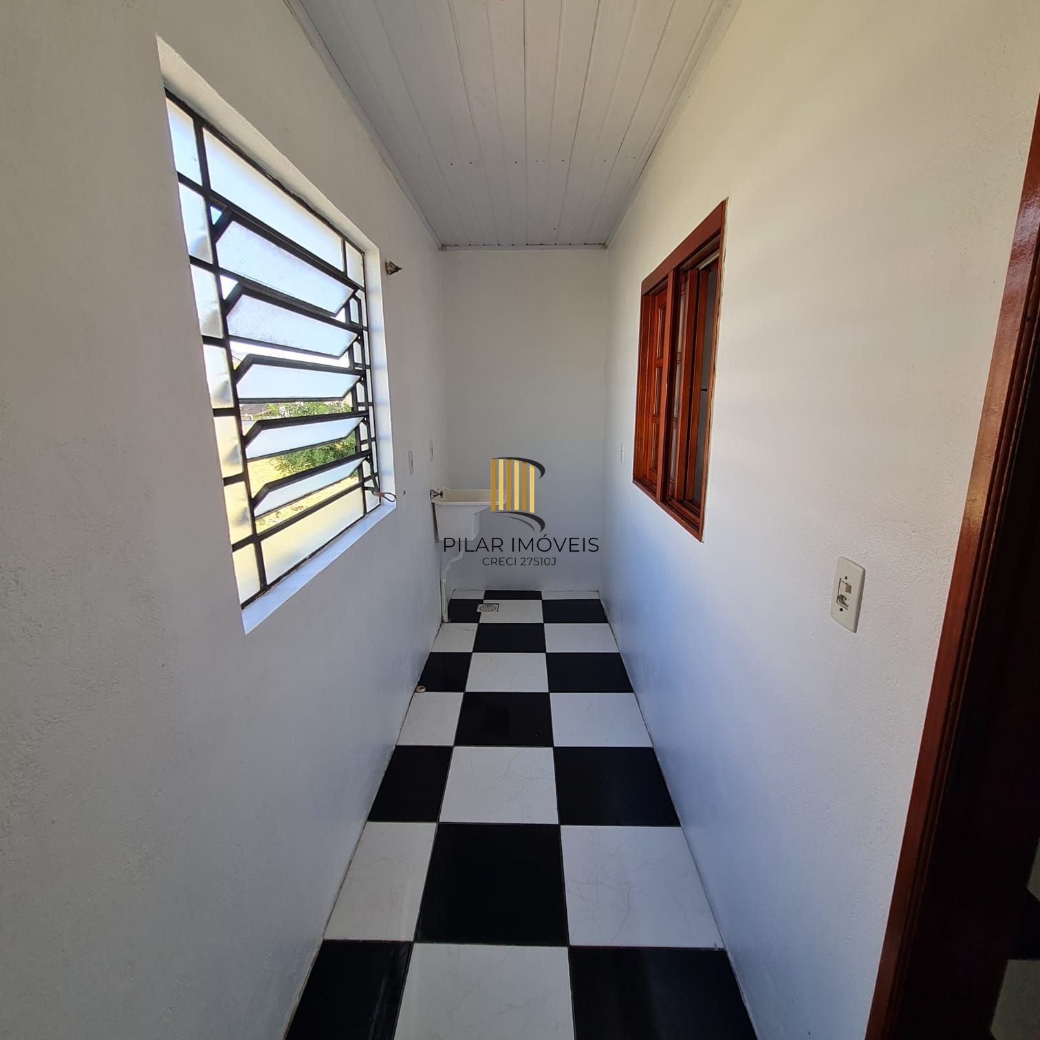 PRÉDIO RESIDENCIAL - CANOAS