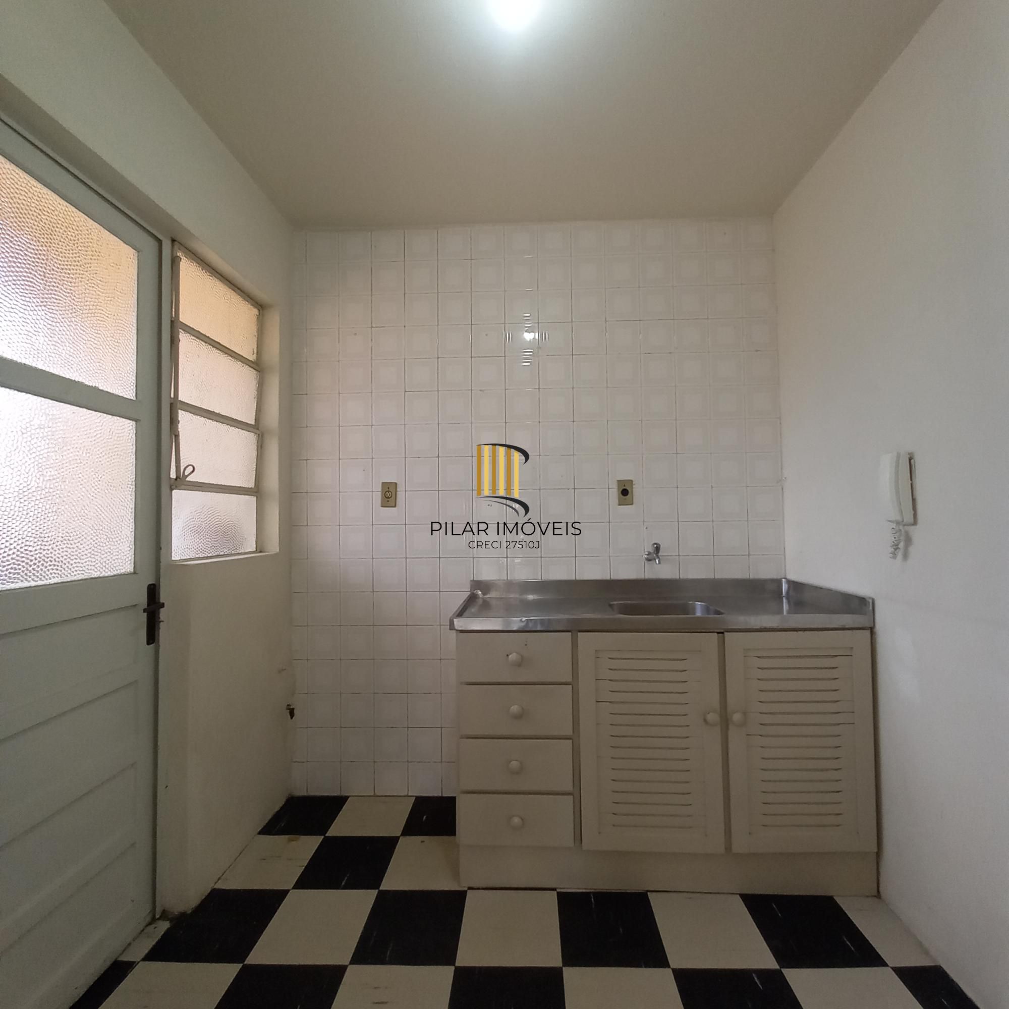 APTO DESOCUPADO PRÓXIMO HOSPITAL PUC/RS