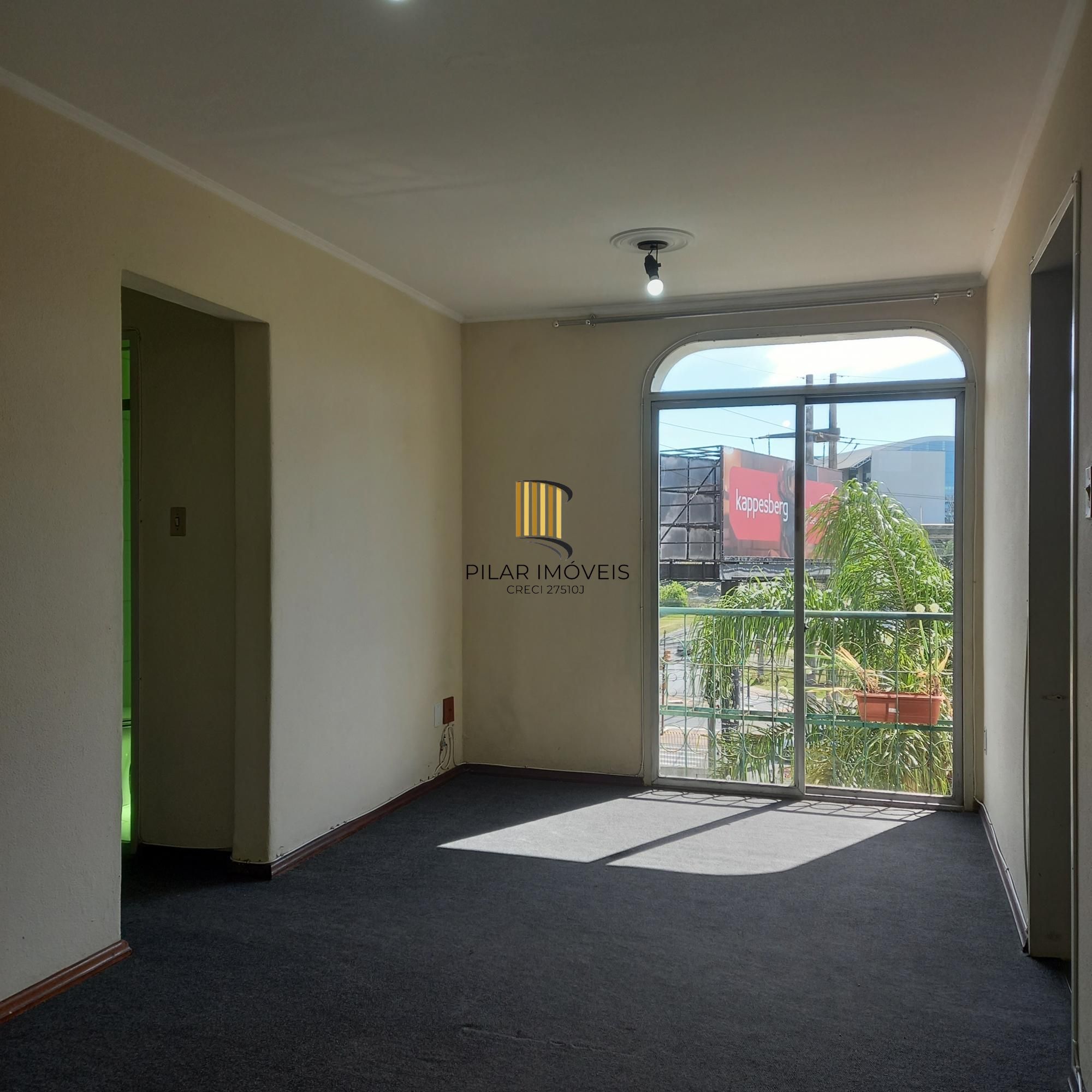 APTO DESOCUPADO PRÓXIMO HOSPITAL PUC/RS