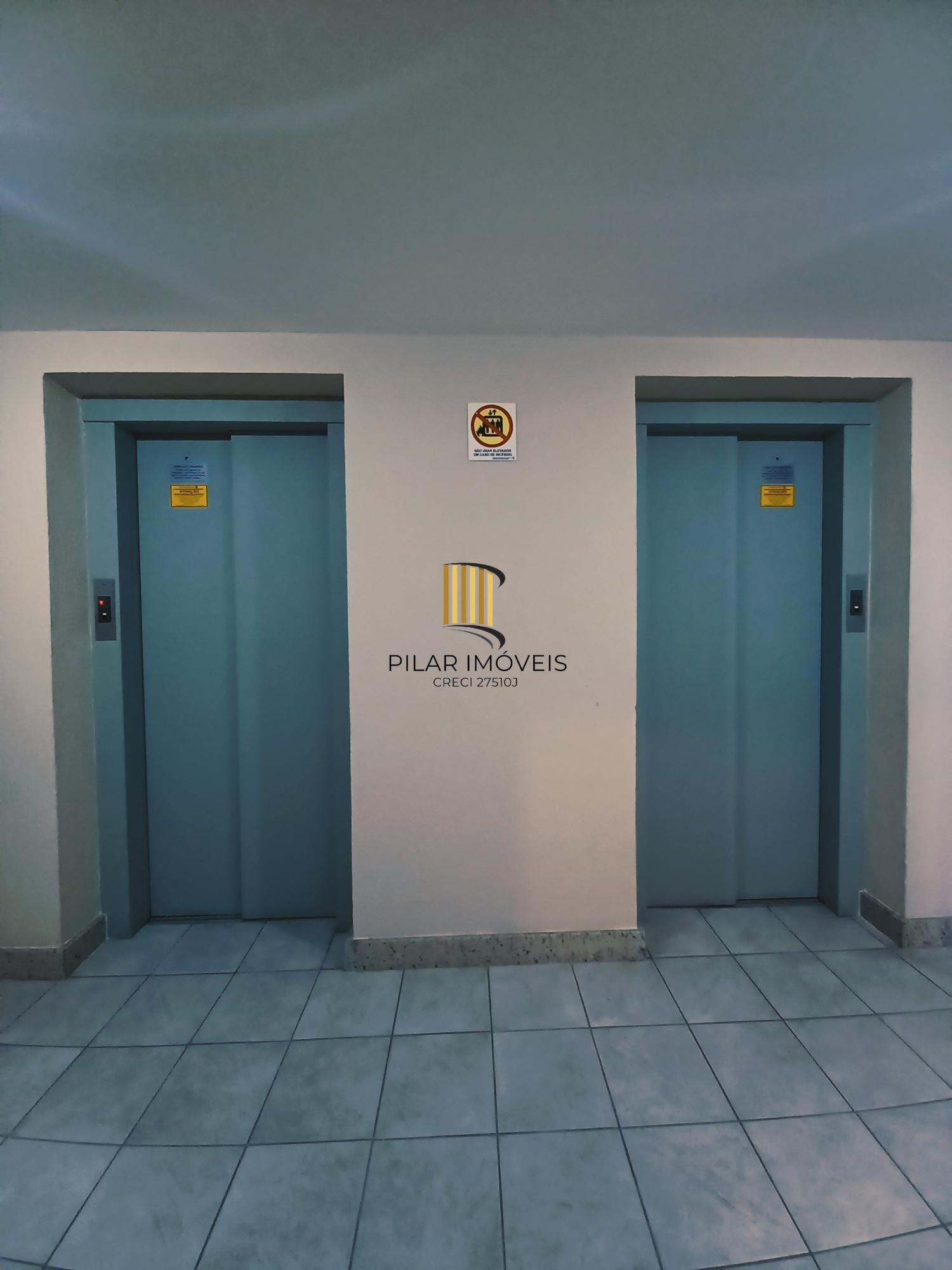 APARTAMENTO BAIRRO SANTANA COM 2 QUARTOS 2 GARAGENS