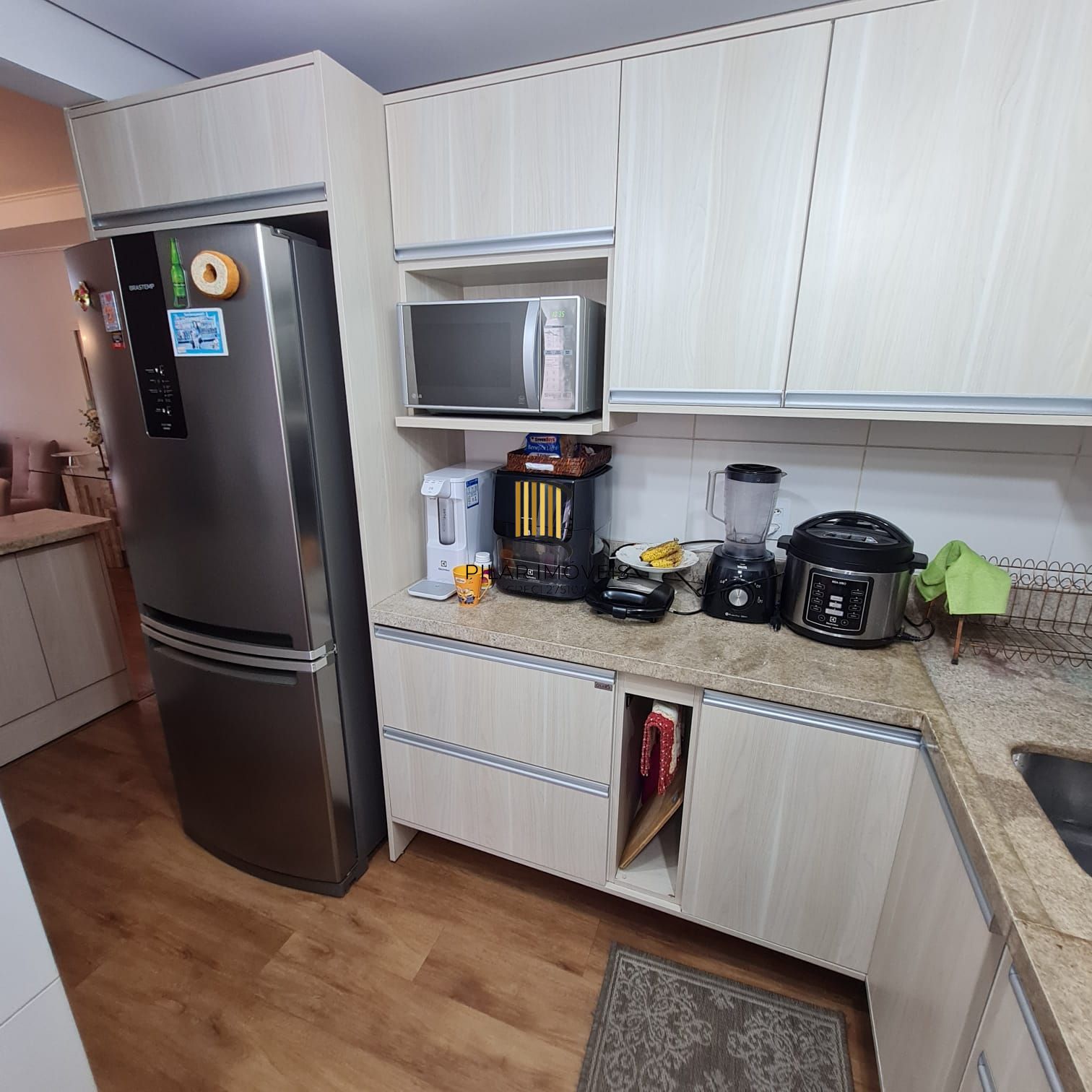 Apartamento 3 dormitórios no bairro Chácara das Pedras