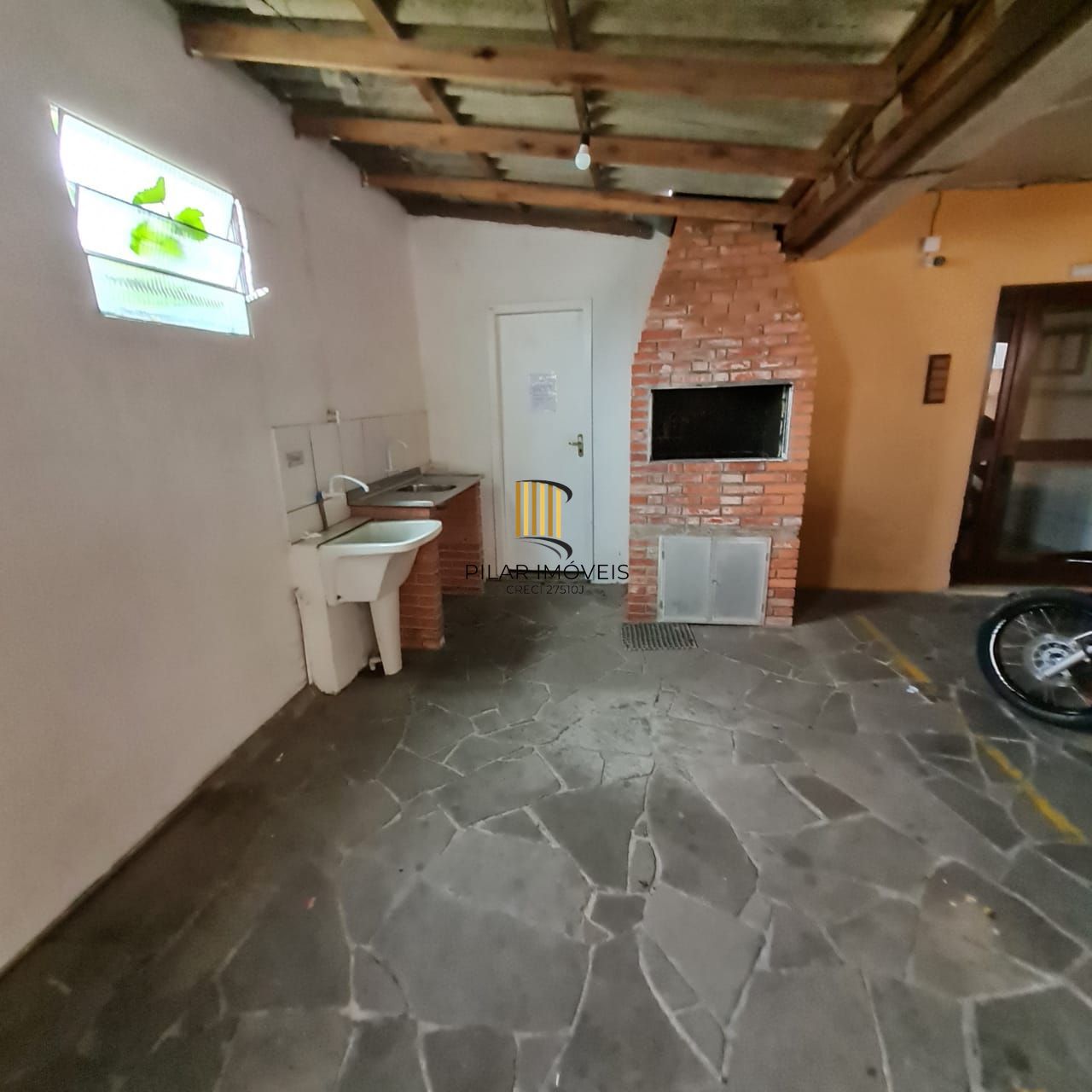 APARTAMENTO 01 DORMITÓRIO BAIRRO MEDIANEIRA