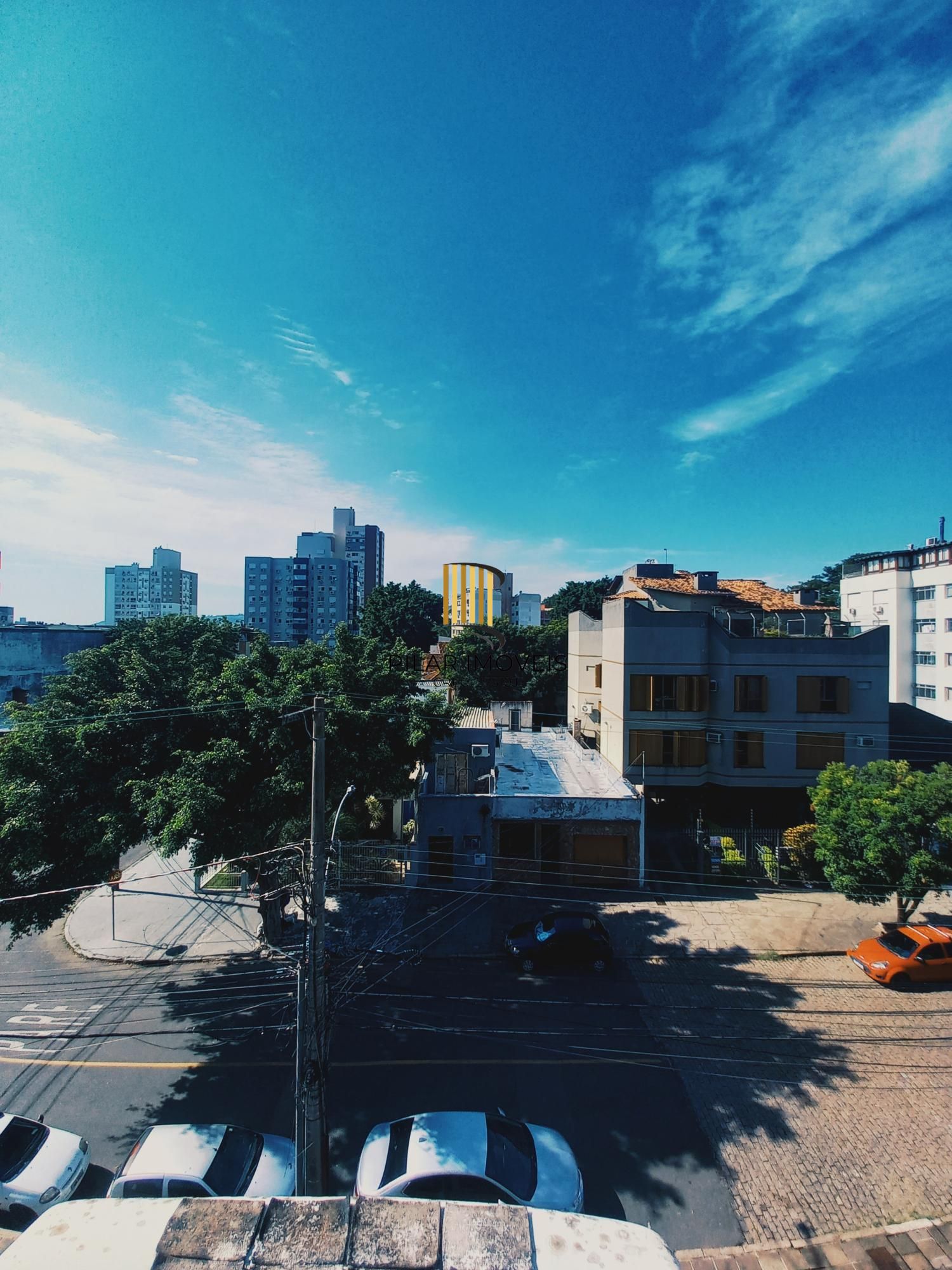 APARTAMENTO BAIRRO SANTANA COM 2 QUARTOS 2 GARAGENS