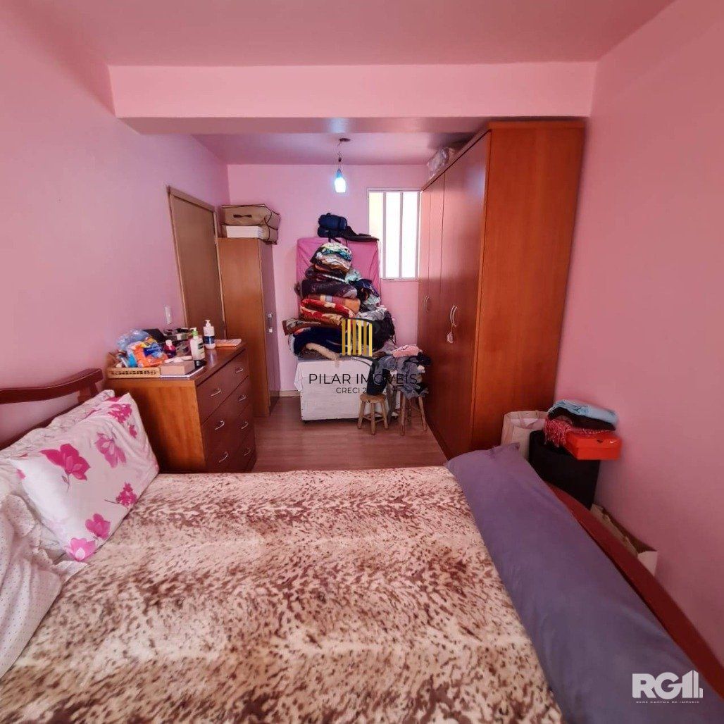 Casa 4 dormitórios no bairro Vila João Pessoa