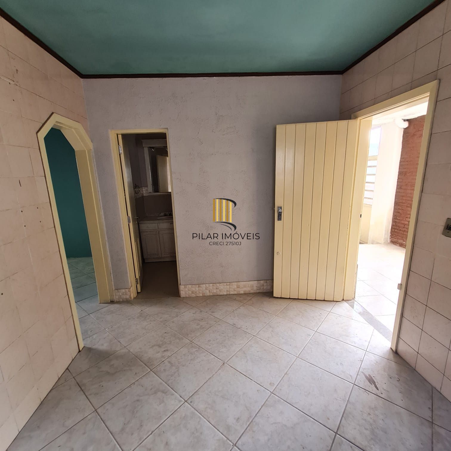 CASA 04 DORMITÓRIOS