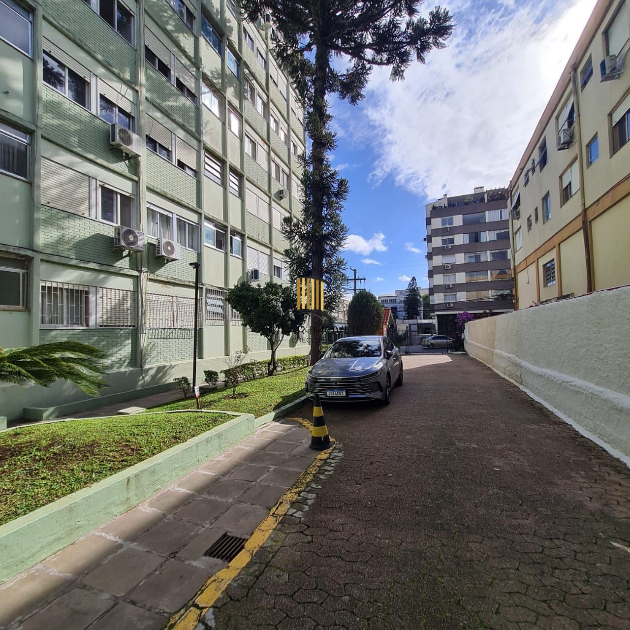 APARTAMENTO 02 DORMITÓRIOS - JARDIM BOTANICO