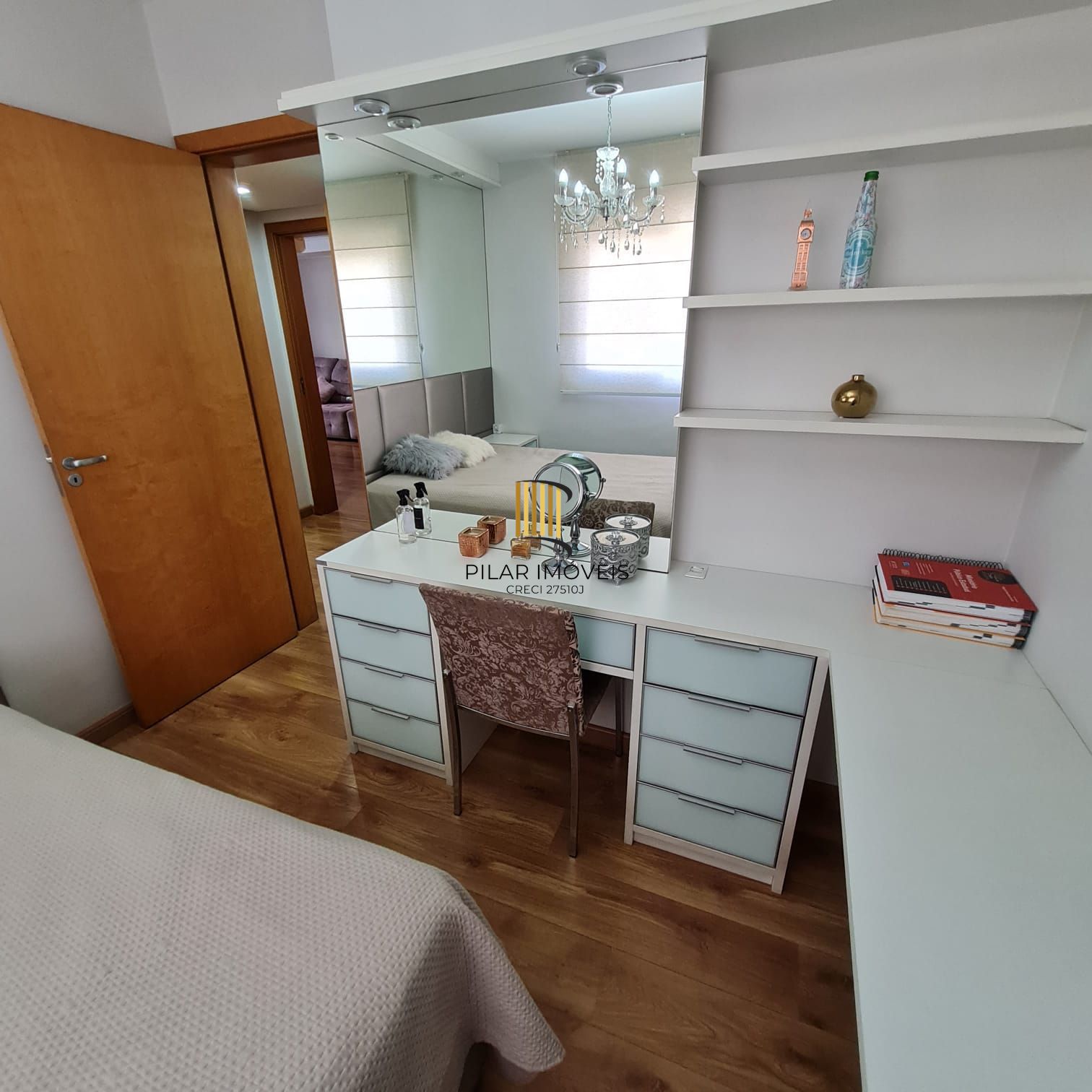 Apartamento 3 dormitórios no bairro Chácara das Pedras