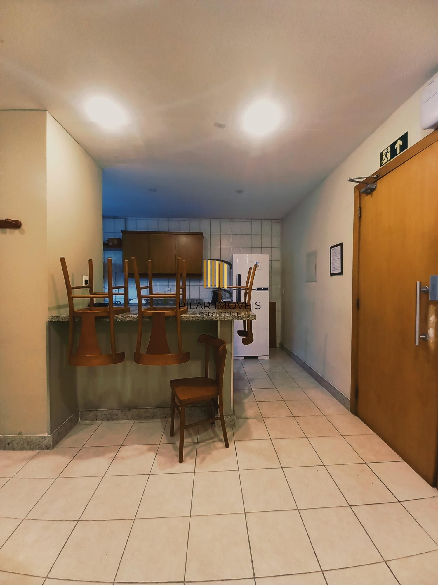 APARTAMENTO BAIRRO SANTANA COM 2 QUARTOS 2 GARAGENS