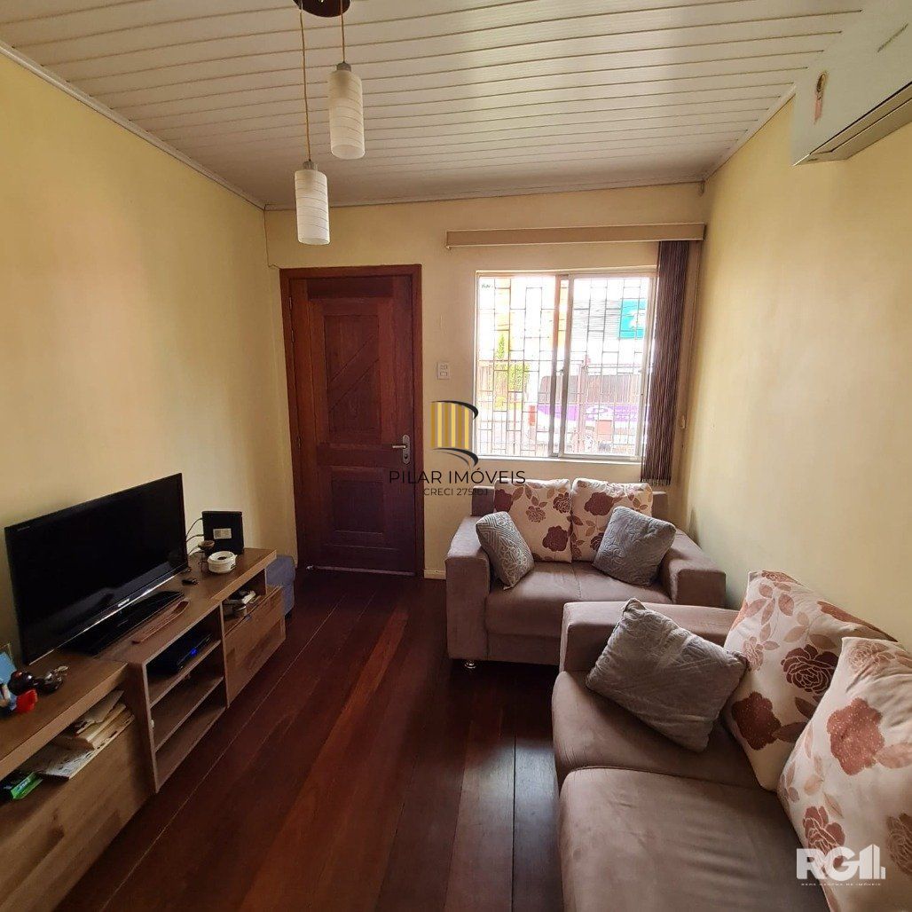 Casa 2 dormitórios no bairro Jardim  Botânico