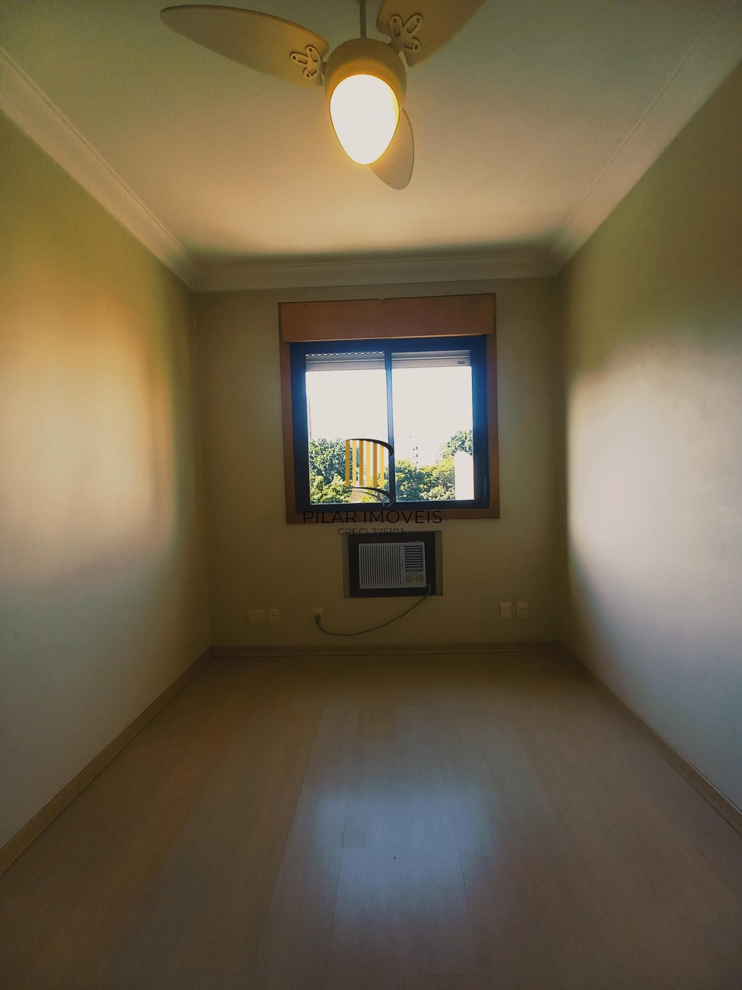 APARTAMENTO BAIRRO SANTANA COM 2 QUARTOS 2 GARAGENS