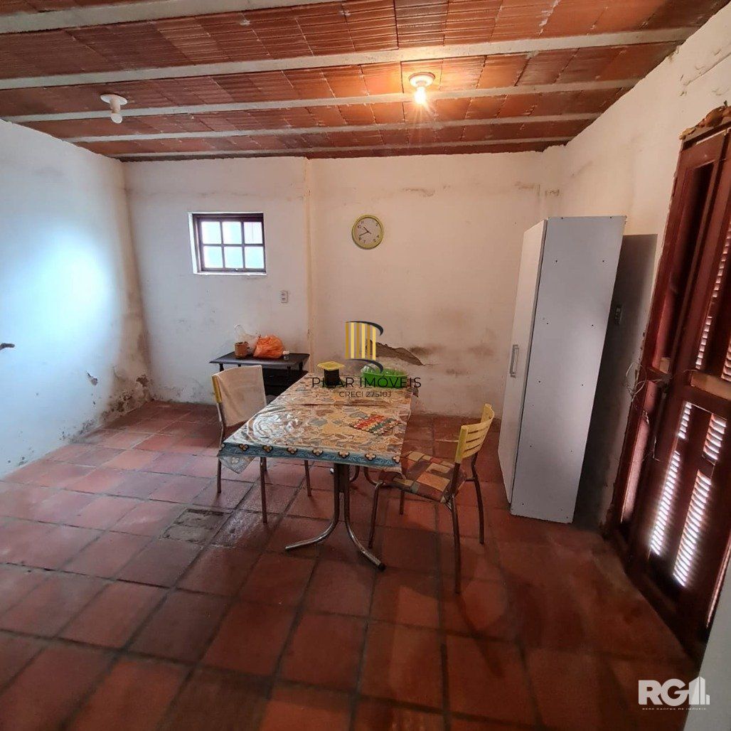 Casa 3 dormitórios no bairro Vila João Pessoa
